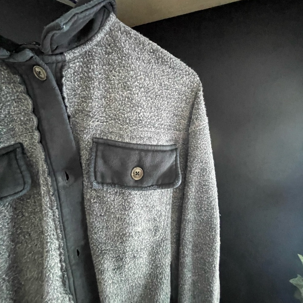 Gray Jacket With Button Pockets - image 2